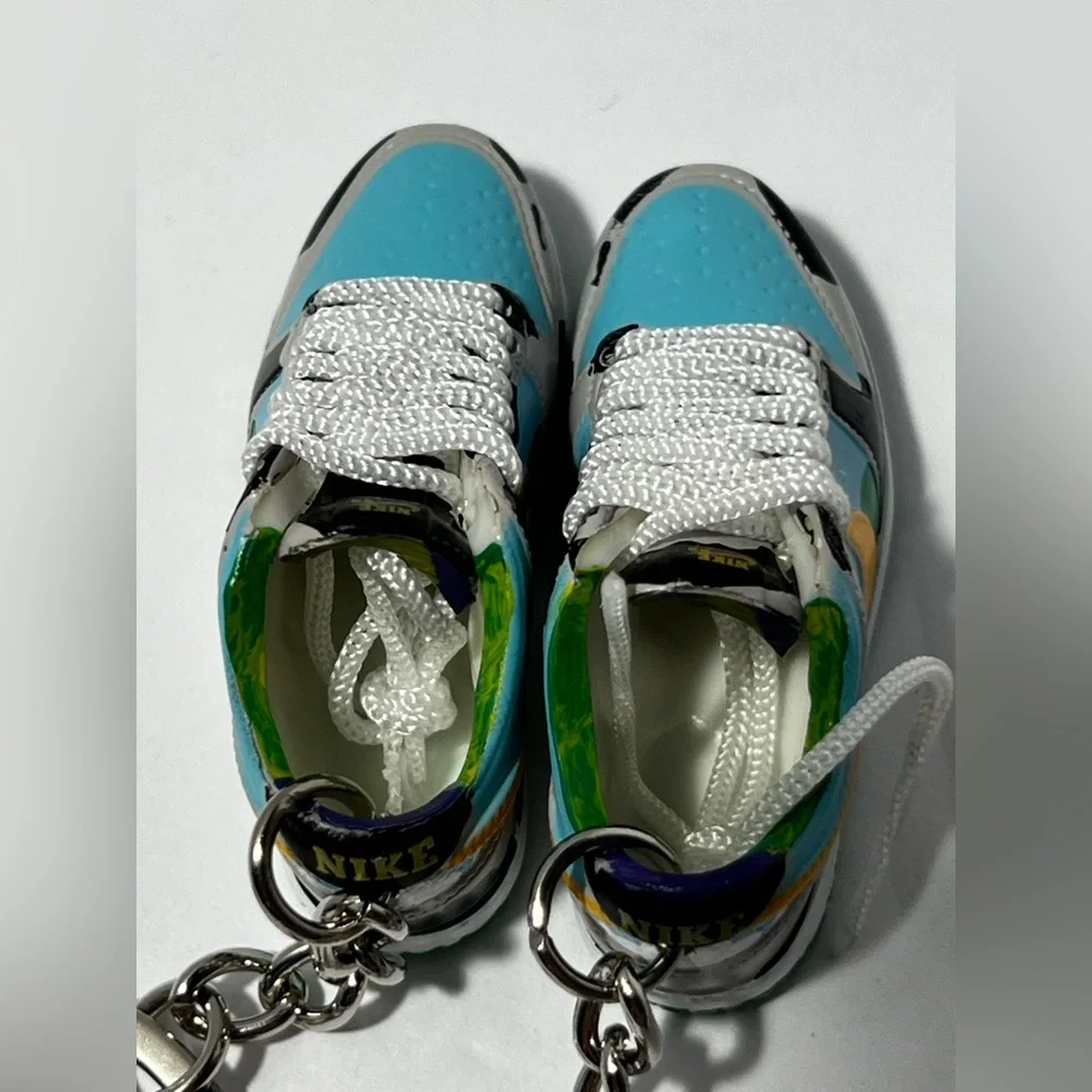 Ben & Jerry’s x Nike SB‎ Chunky Dunky Mini Sneaker Keychain Ice Cream Container